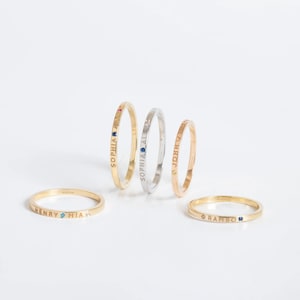 Bague personnalisée avec pierre de naissance fine 1,5 mm - or massif 14 carats, nom personnalisé date gravée bague cadeau pour elle/lui, options en or jaune/rose/blanc