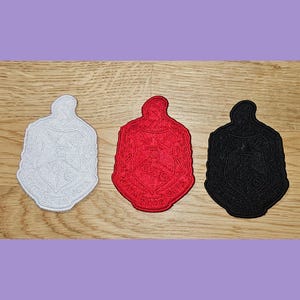 Delta Sigma Theta Crest-märke | 7,5 cm filtbeklädd stryk-på-sydd | DST 1913