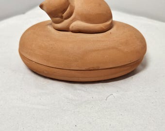 Crowning Touch Terra Cotta Trinket Box with Sleeping Cat on Lid