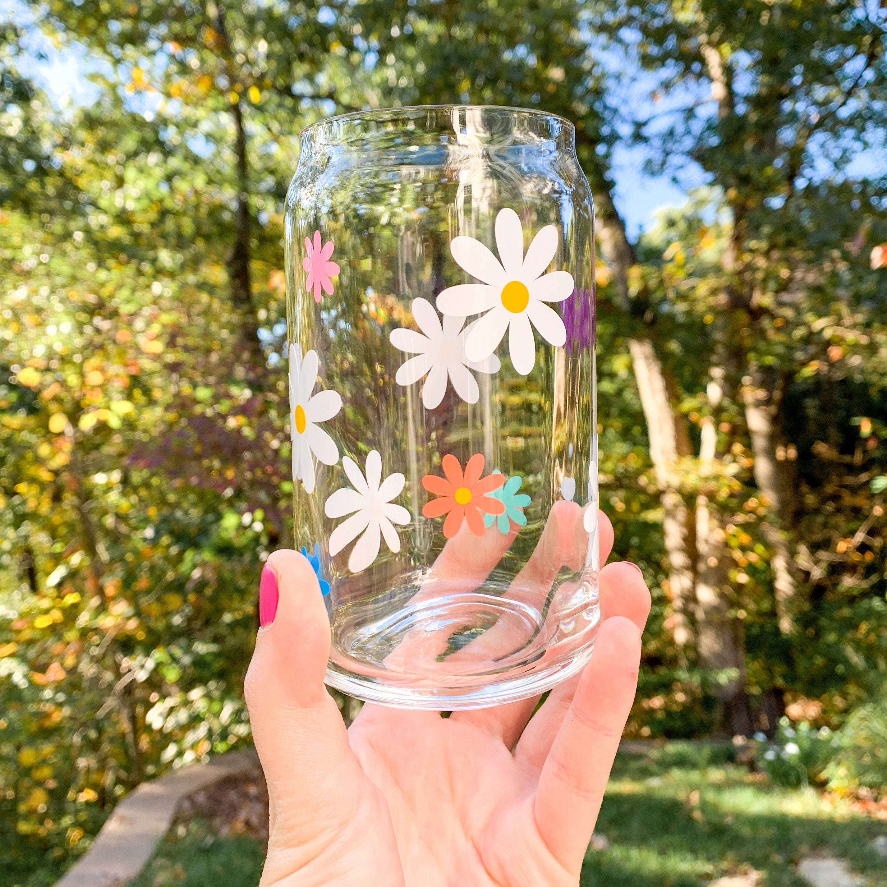 Daisy Aesthetic Cups, Iced Coffee Glass Cup, Cute Daisy Gifts, Flower  Themed Drinking Can Shaped Cup…See more Daisy Aesthetic Cups, Iced Coffee  Glass
