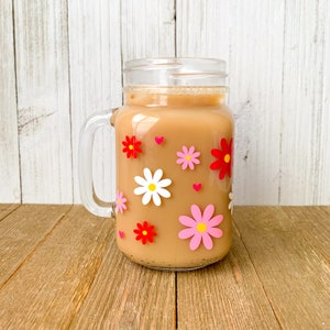 Daisy Mason Jar Mug | Valentine's Day Coffee Cup | Iced Coffee Cup | Glass Coffee Cup | Iced Coffee Glass | Mason Jar Mug | Mason Jar Glass