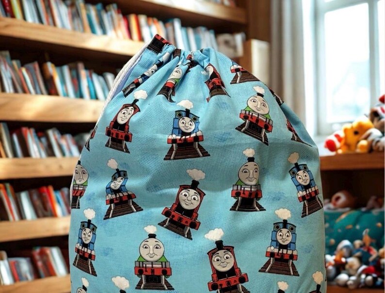 Childrens Library Bag, Handmade, Personalised - Thomas the Tank Engine imagem 4