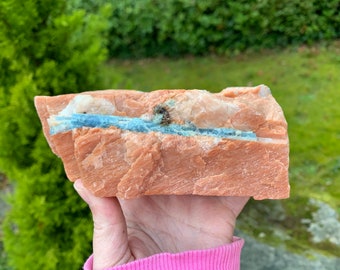 Aquamarine in Feldspar