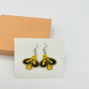 Unique Handmade Earrings/ Quilling earrings/ paper earring/jewelry/ Paper Jewelry/ Best gift for her/ Light weight earring E008