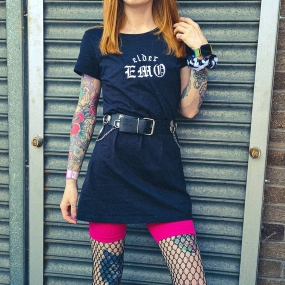 koelkast verjaardag veeg ELDER EMO Tshirt Jurk Gothic Pop Punk Alternatief - Etsy België