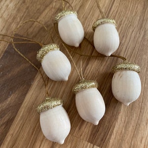 Set 6 Gold Wood Mini Acorn Autumn / Christmas Tree Decoration