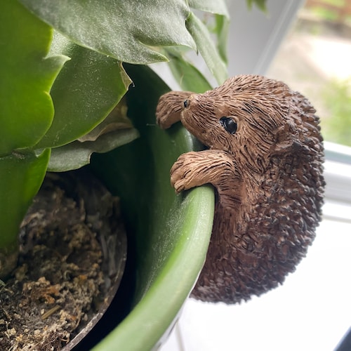 Hedgehog Plant Pot Hanger - Indoor Outdoor House Gift Decoration