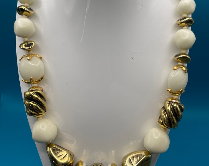 Vintage Richelieu Necklace