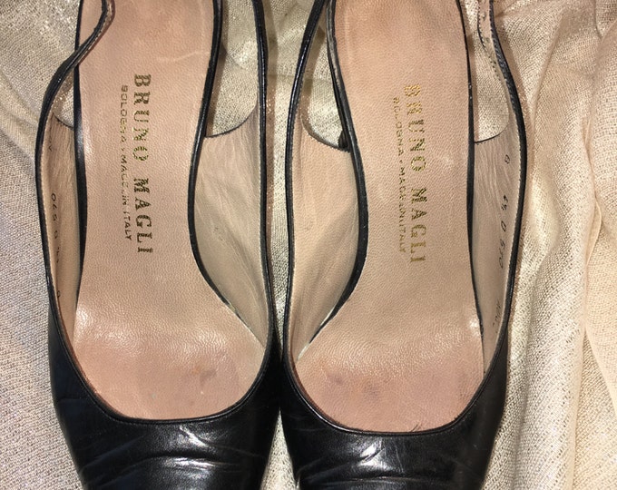 Vintage Bruno Magli, Made in Italy, Black Leather Slingback Ladies Shoes, size 4 1/2 B