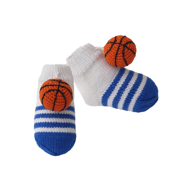 Chaussettes de bébé à la main douce tricotée basket-ball chaussettes chaussons