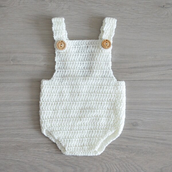 Barboteuse bébé blanc cassé - barboteuse bébé au crochet - barboteuse neutre bébé - tenue de baptême bébé - tenue nouveau-né - barboteuse nouveau-né