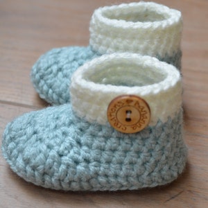 Crochet baby booties Light mint green shoes Pregnancy announcement grandparents Baby shoes Baby shower gift Christmas gift baby image 2