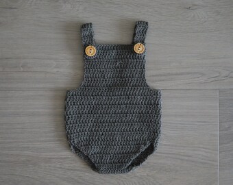 Dark grey romper - Baby romper dark gray - Crochet baby romper - Gray romper - Neutral baby outfit - Crochet clothes - new baby gift