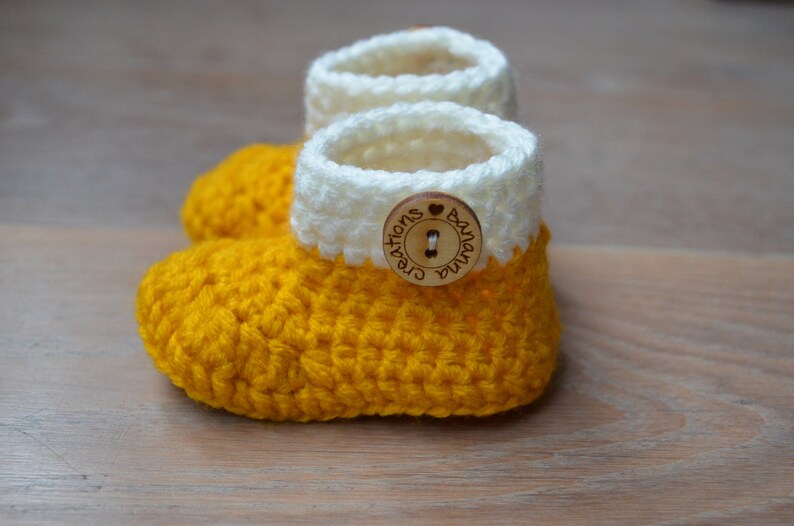 crochet shoes for baby girl