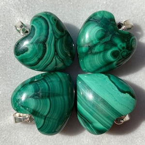 Malachite Heart Necklace - Malachite -Heart Pendant -Green -Heart Necklace-Protection -Confidence-Crystal Healing Valentines- 2/2.5/3cm