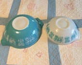 Pyrex Amish Butterprint Aqua 443 444