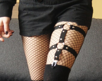 Black Goth Garter With Rings and Studs