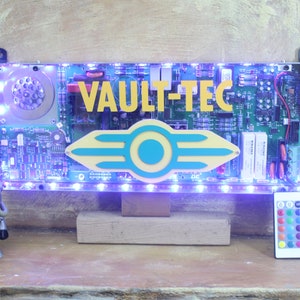 Lighted Fallout Vault Tec Sign, Vault 33 Fallout Fan Art, Father&#39;s Day Gift, Man Cave, Bar Sign