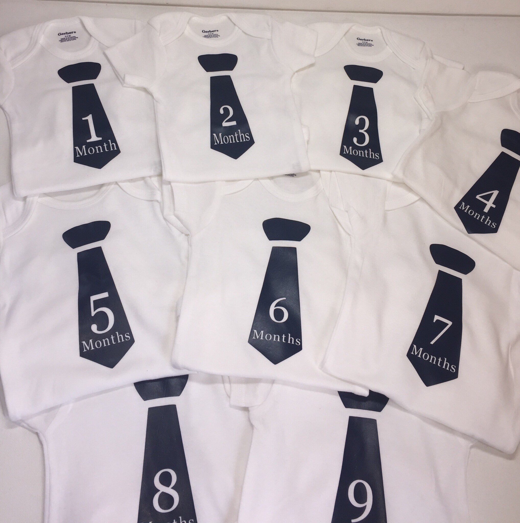 monthly onesies set