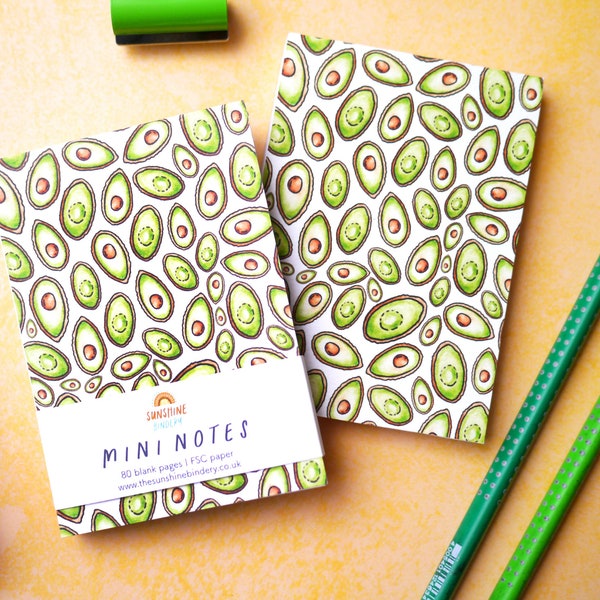 Mini Notes Avocado Notepad | Eco Friendly Recycled Mini Blank Notepad Pocket Jotter | Foodie Stationery Gift Idea | Avocado Love Birthday