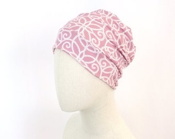 Chemo hoed voor een vrouw, stoffig roze