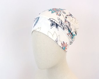 Summer chemo hat for a woman, white print