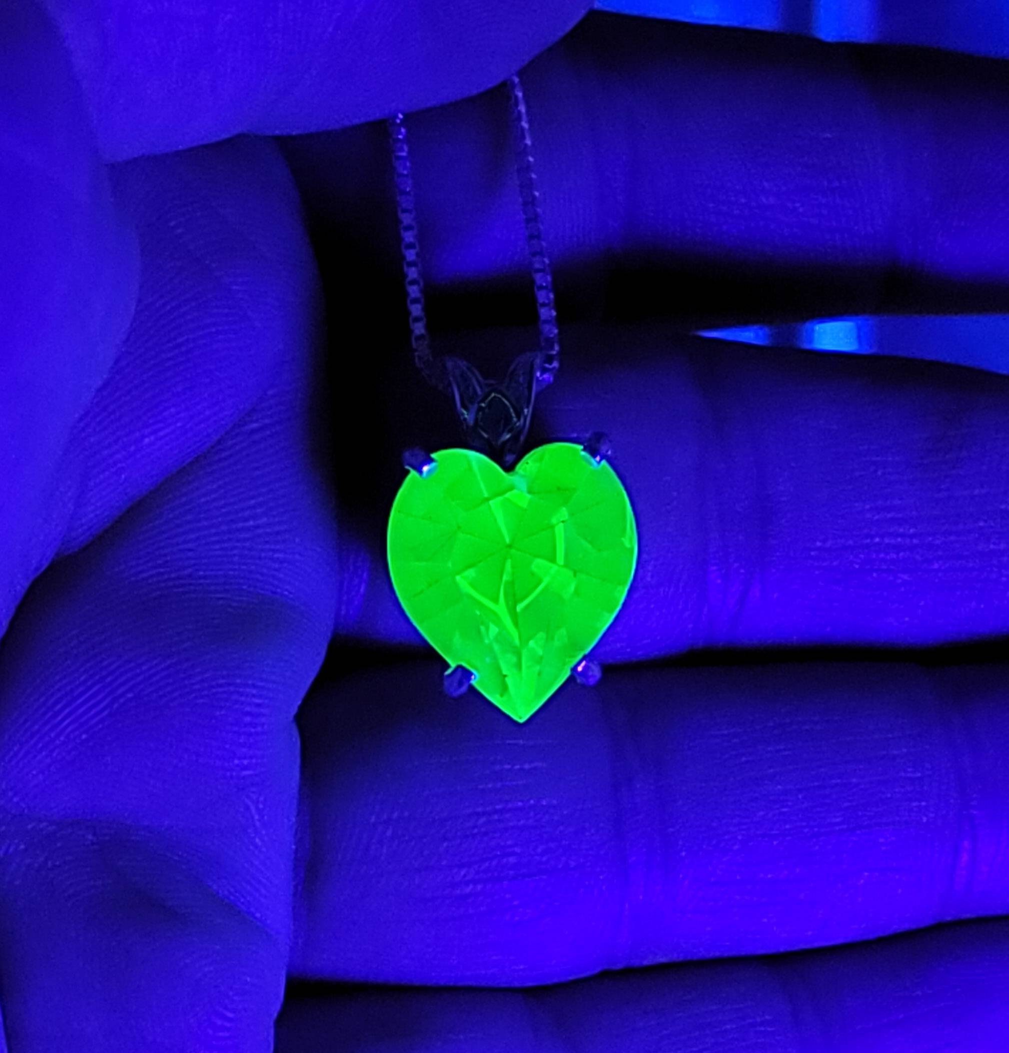 Sterling Heart Uranium Glass Necklace Faceted Green 925