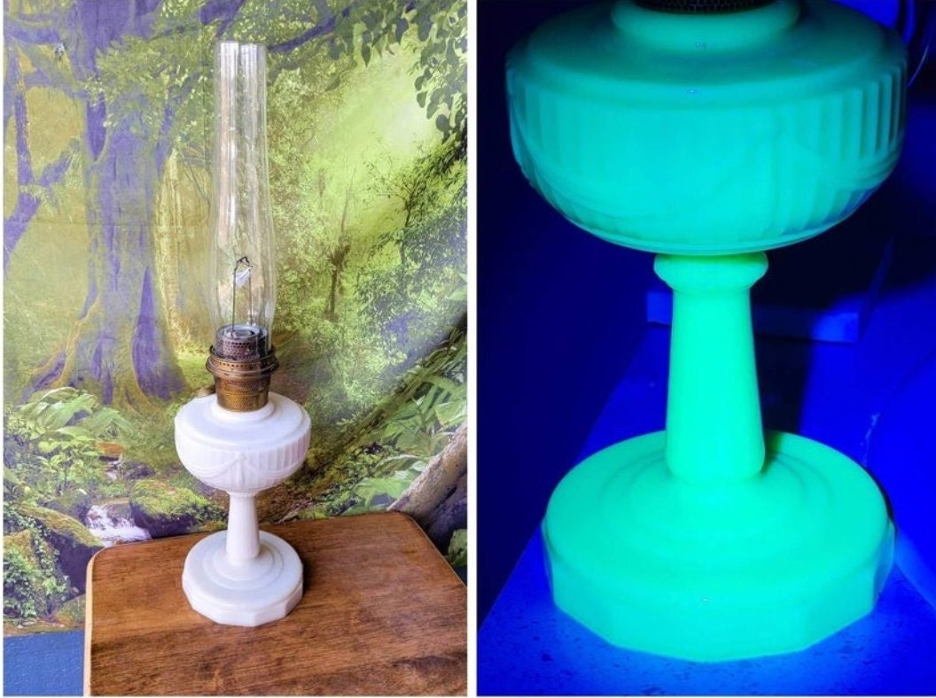 Aladdin 1930s Tall Alacite Lincoln Drape Model B Uranium Glass Oil Lamp  Original - Etsy