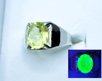 Men's Sterling Vaseline Uranium Glass Ring Unisex Oval Cut 925 Silver