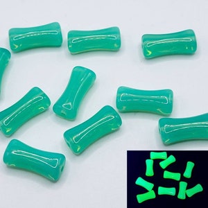 Green Opal Uranium Glass Beads 14x10mm Bone Style 10pcs D5