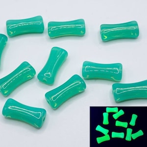Green Opal Uranium Glass Beads 14x10mm Bone Style 10pcs