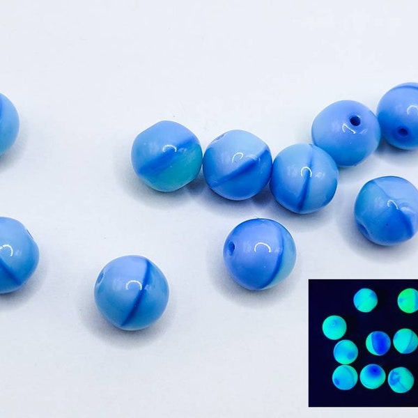 Sea Blue Uranium Glass Beads 8mm Round 10pcs Czech C7