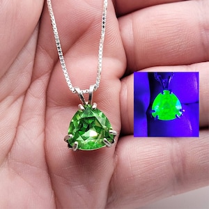 Sterling Trillion Uranium Glass Necklace 925 Silver