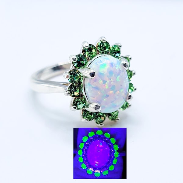 Sterling Opal Uranium Glass Ring Green Halo 925 Silver