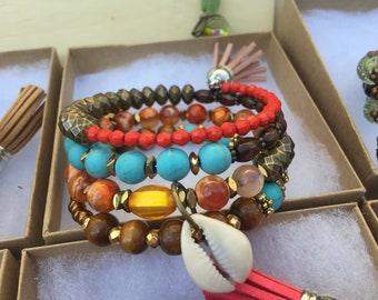 4 coil memory wire bracelet made of wood and a variety of colorful beads, handmade jewelry, MumGaya Ceramics