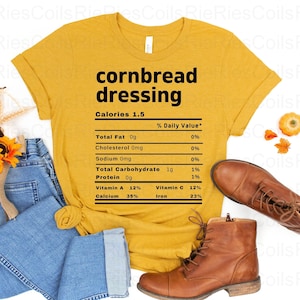 Información nutricional del menú navideño para el Día de Acción de Gracias y el relleno de pan de maíz a juego. Diseño digital 1 disponible para descargar en formato JPG, PNG y SVG.