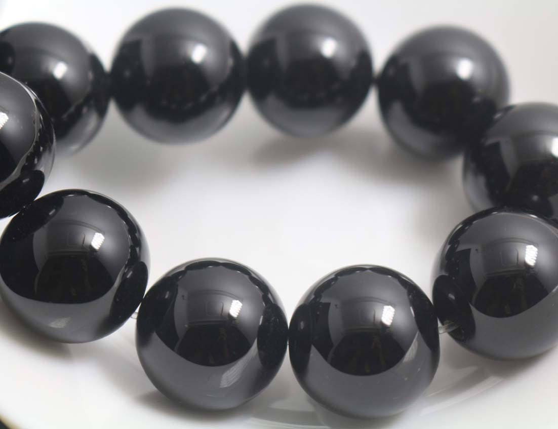 Collana in Perle, Onice nera e Argento 925 - Collane Perla - Gioielli Collana in Perle, Onice nera e Argento 925 - Collane Perla - Gioielli
