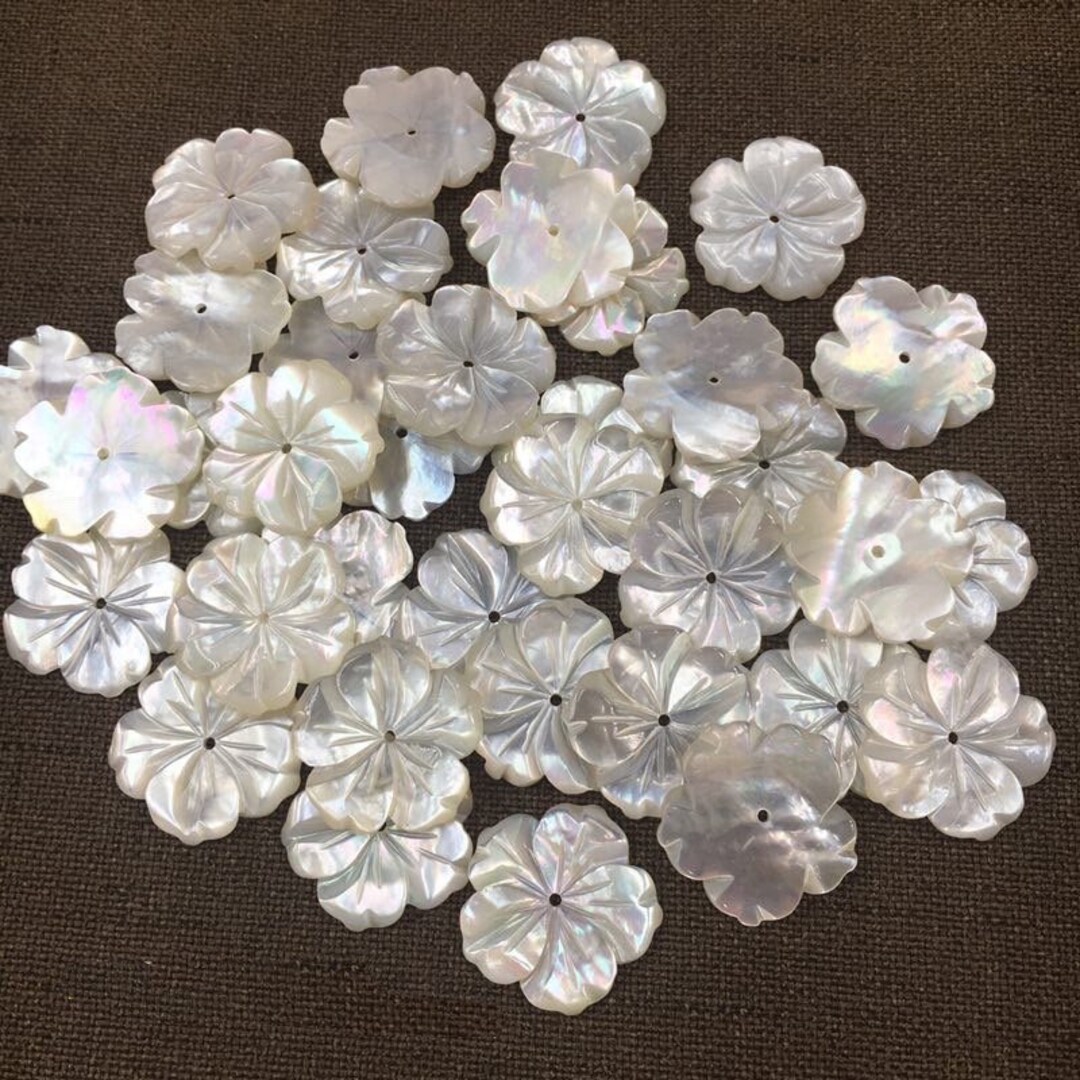 20mm 25mm 28mm Natural Large Size White Shell Flower Beads, Shell ...