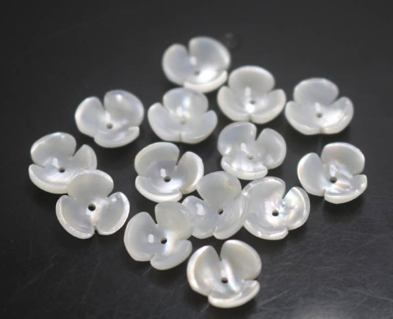 200 pcs Natural MOP Shell Flower Beads,White Shell Flower Beads,Shell Flowers