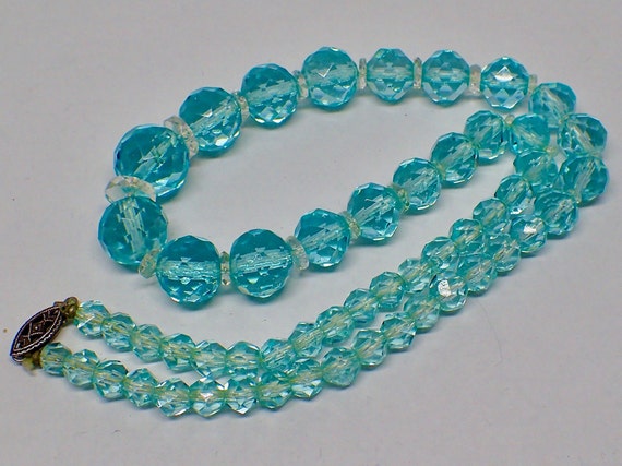 Art Deco Aqua Crystal Faceted, Graduated Beads Ne… - image 3