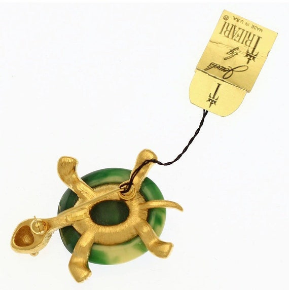 Trifari Turtle 1960's Green Lucite Gold Plated Pi… - image 3