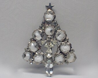 1930/'s Vintage Jappaned Dynamic Dress Clip Pin