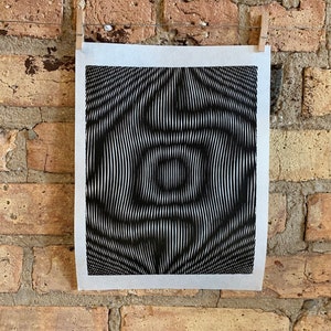 Curved Surface / Moiré Test 11 v2 | Linocut Print | hnPrints | Optical Illusion | Op Art | Abstract | Geometric | Minimal