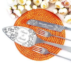 Personalisiertes silbernes Kirschblüten-Kuchenschneiden-Set, graviertes Sakura-Hochzeits-Memento mit Box