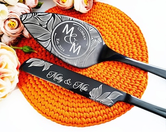 Black White Wedding Cake Cutting Set, Engraved Knife & Server, Cutter for Bridal Shower Gift