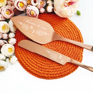 rose gold cake cutting set