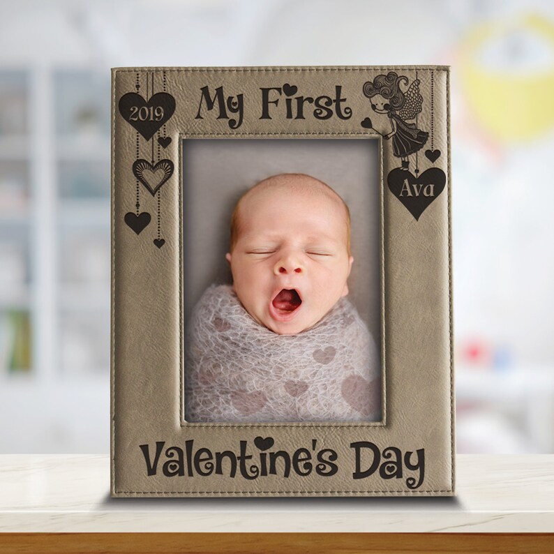 Baby/'s Picture Frame Baby/'s Holiday Picture Frame My 1st Valentine/'s Day Personalized Photo Frame Boy/'s Valentine Picture Frame