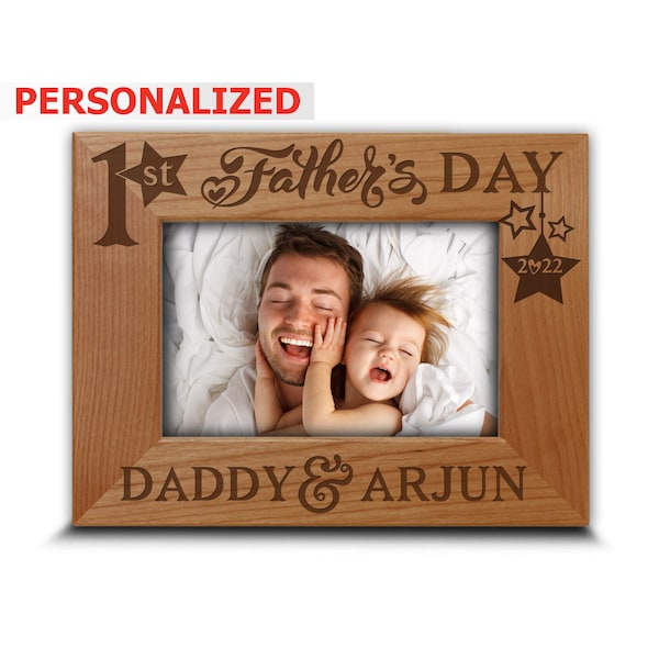 PERSONALIZE First Father's Day -Daddy and Me-Customizable Gift for First Time Dad-Engraved Natural Alder Wood Picture Frame