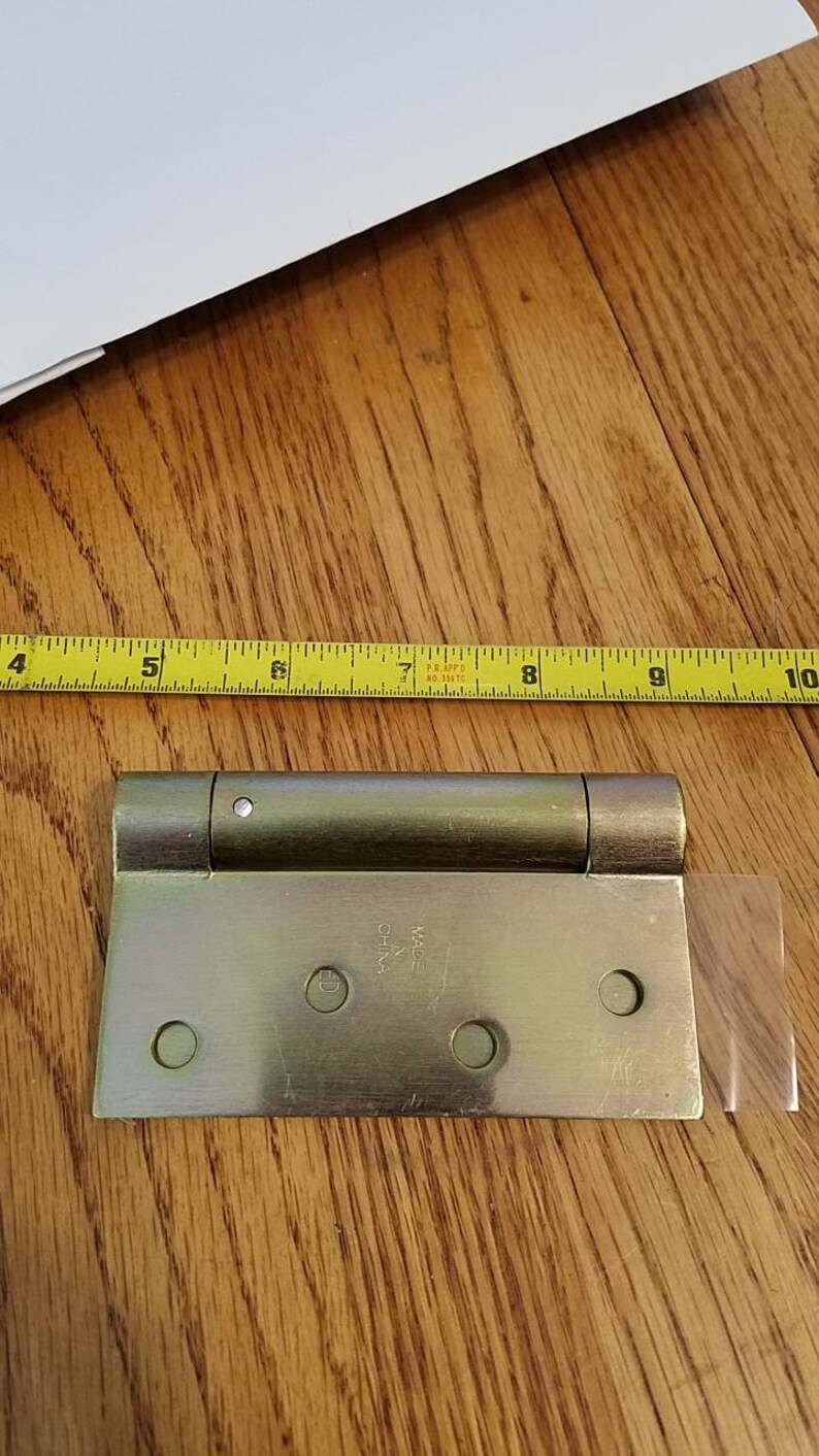 Hager Heavy duty spring loaded door hinges 2-pack