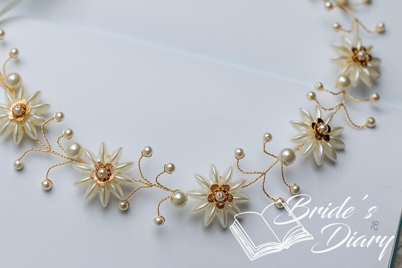 Wedding hair jewelry gold bridal wreath gold leaves with opal pearls